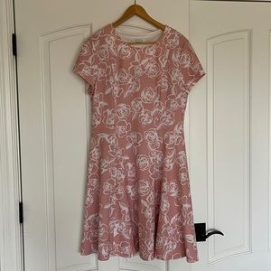 Elle light pink and white floral dress